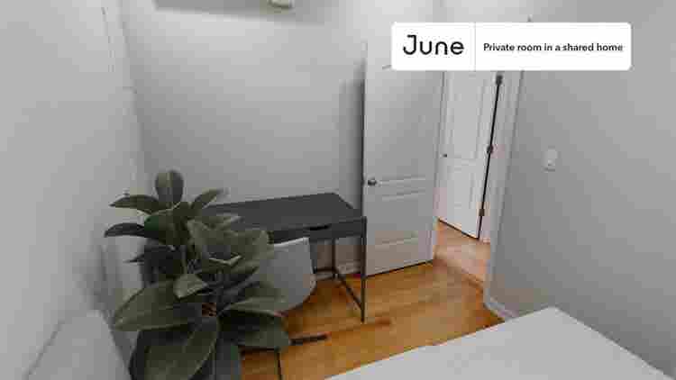 3 BR in New York City