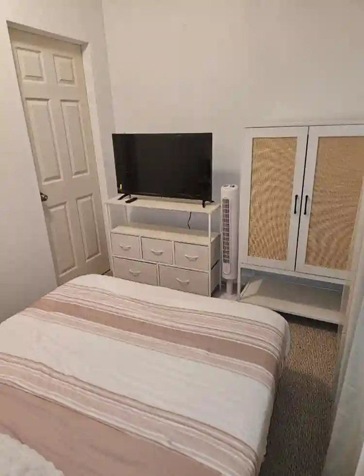 Hermosa y acogedora habitación