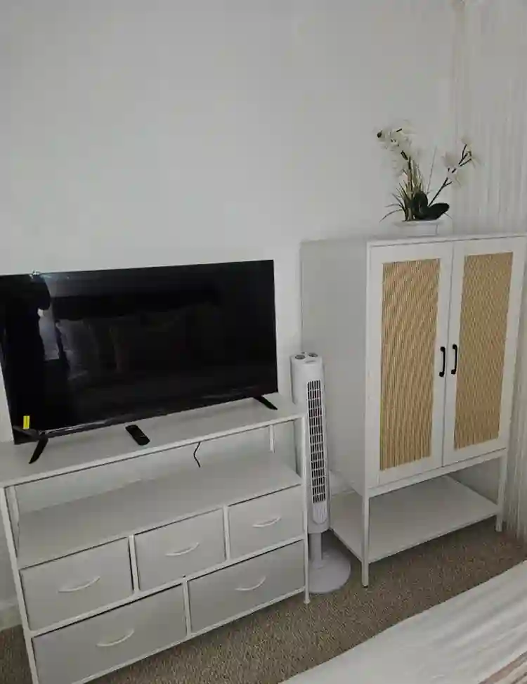 Hermosa y acogedora habitación