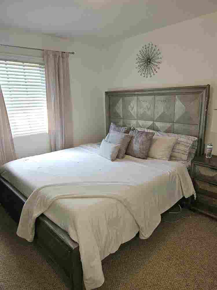 Beautiful room for rent