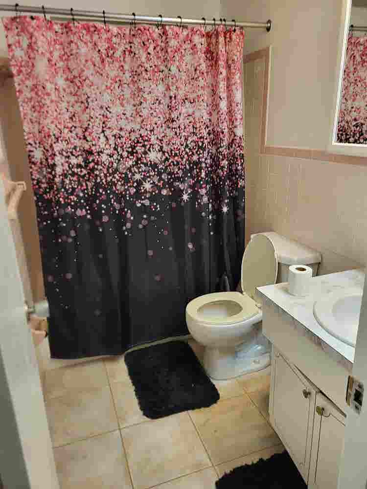 Bedroom for rent
