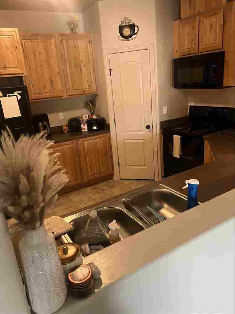 Room available - Females only