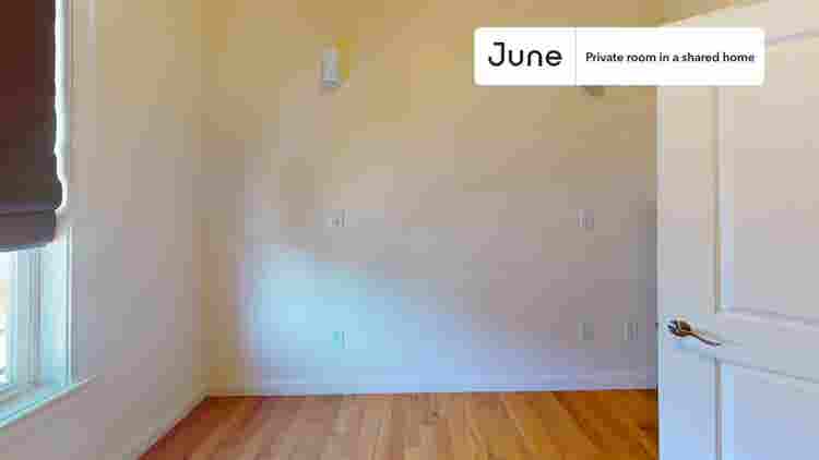 3 BR in Boston