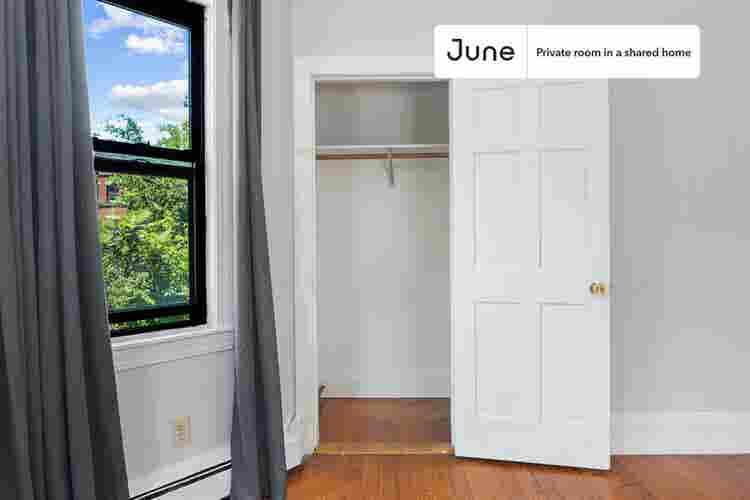 4 BR in Boston