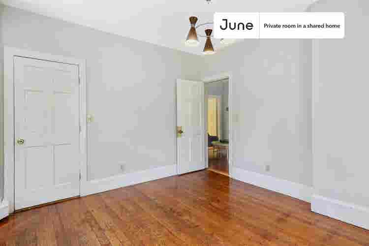 4 BR in Boston