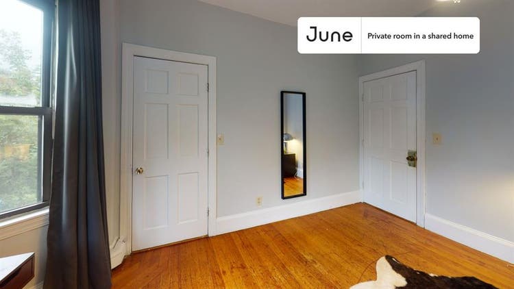 4 BR in Boston