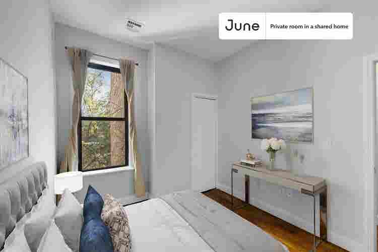 4 BR in New York City