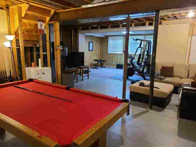Room Available In Large Home