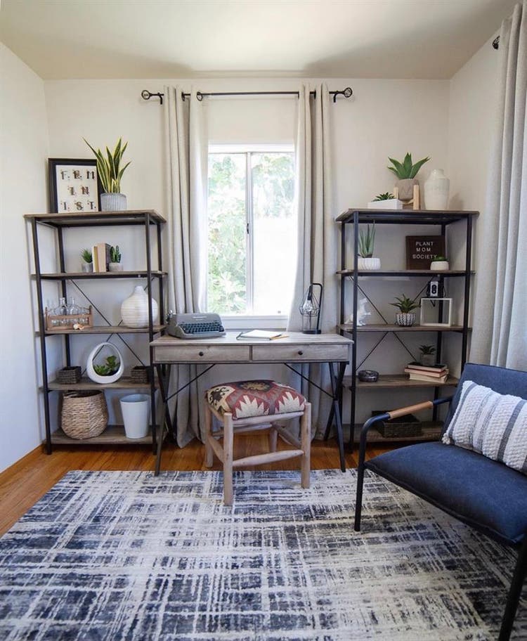 Room available in N. Hollywood
