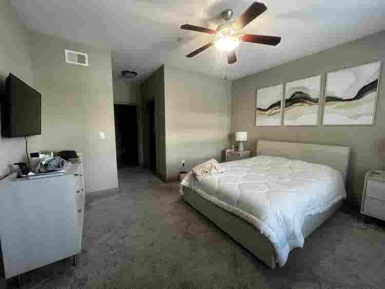 2 Bed In Buckhead for 1 Month