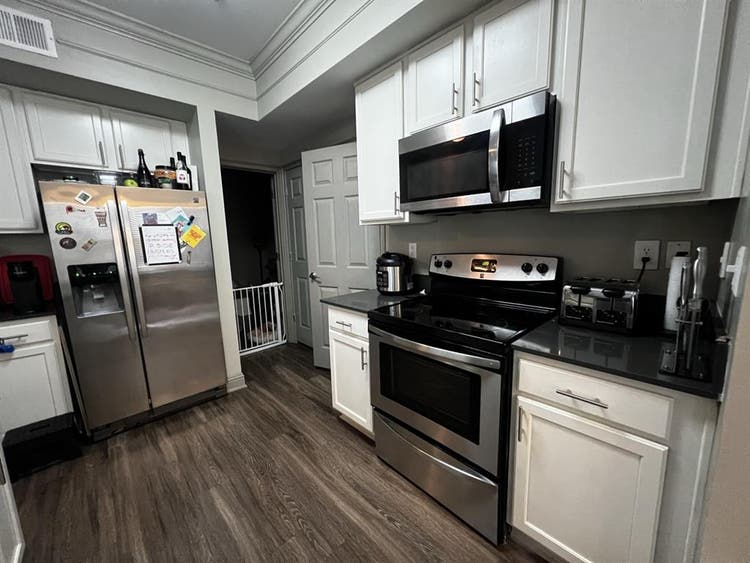 2 Bed In Buckhead for 1 Month