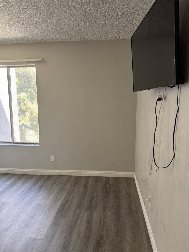 Bedroom for rent