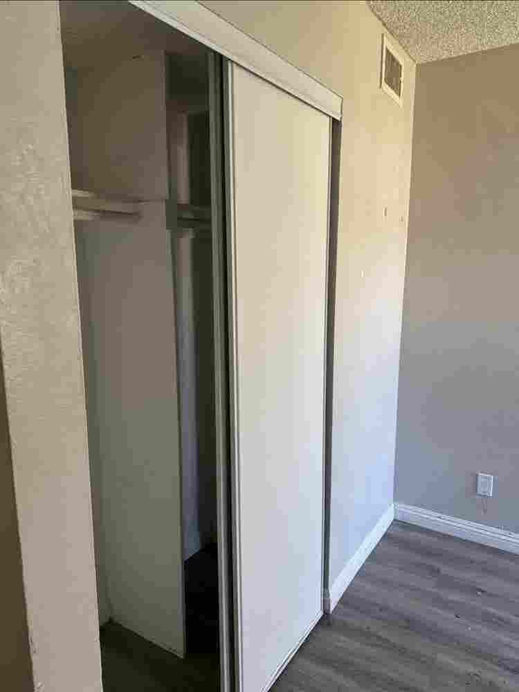 Bedroom for rent