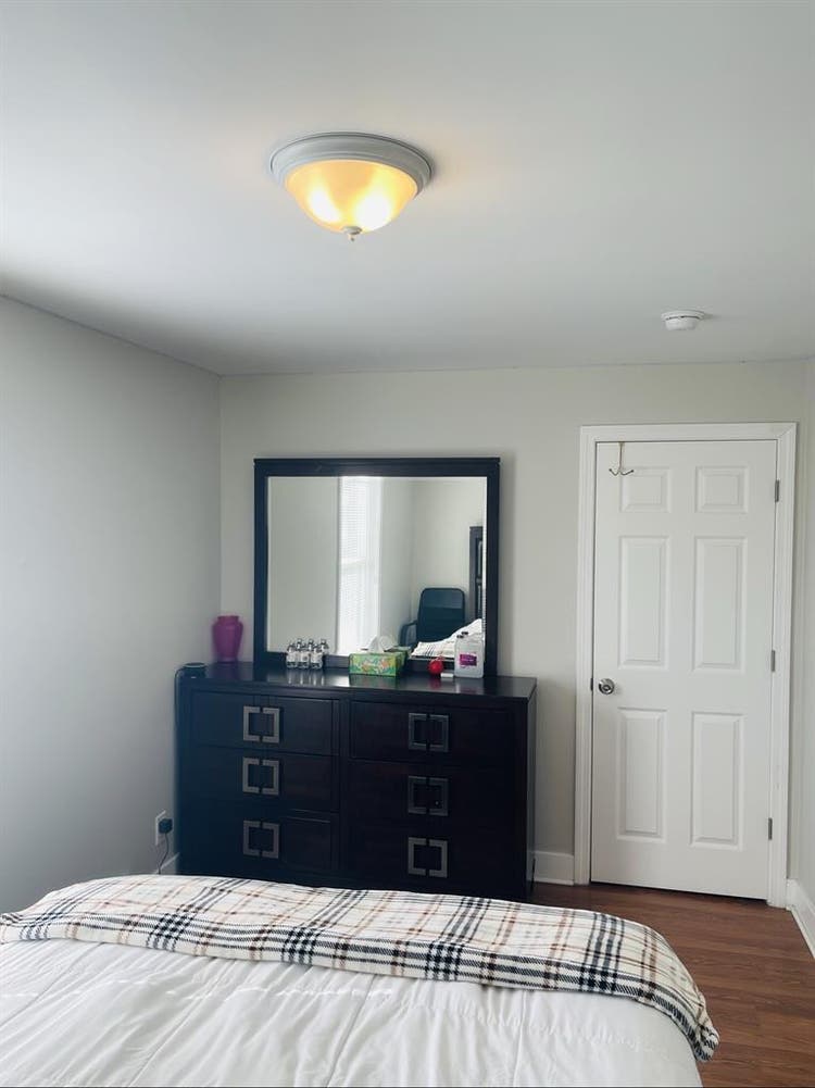 NOSMOKING🚭PRIVATE BEDROOM FOR RENT