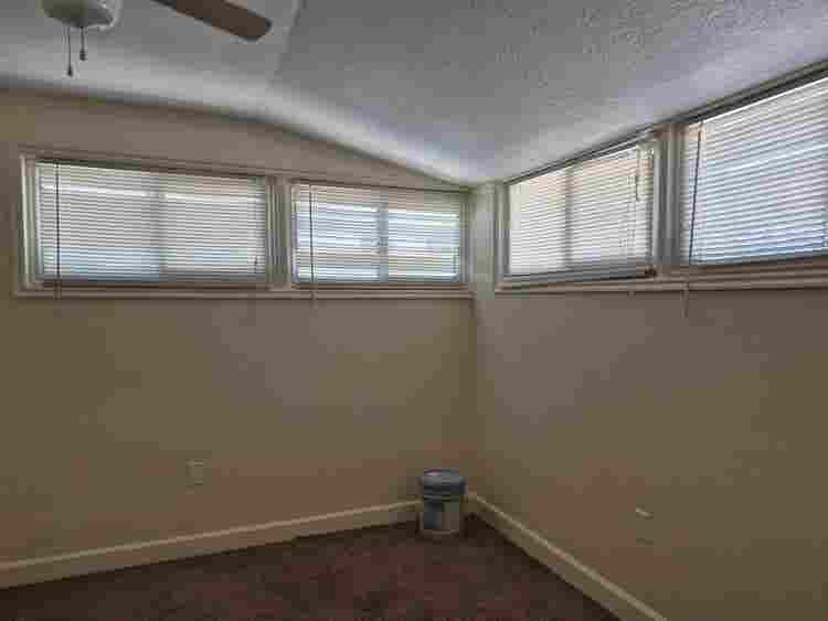 bath home close to U