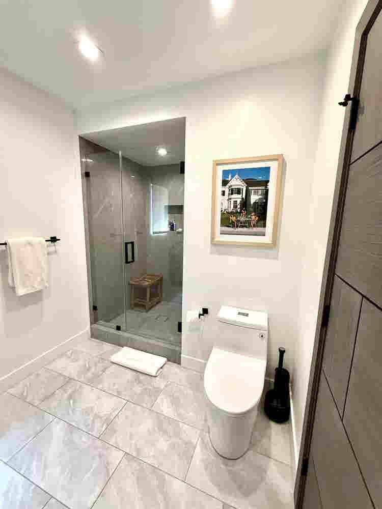 Lease Takeover – Modern 1BR