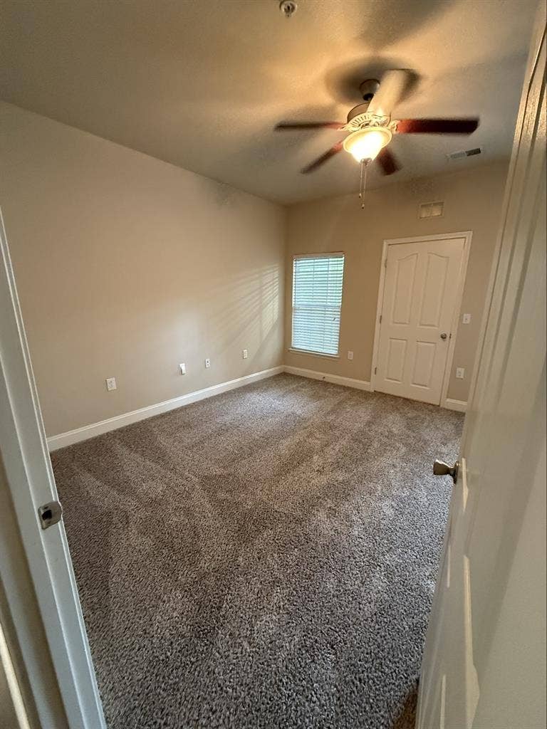 Private room for for rent ba