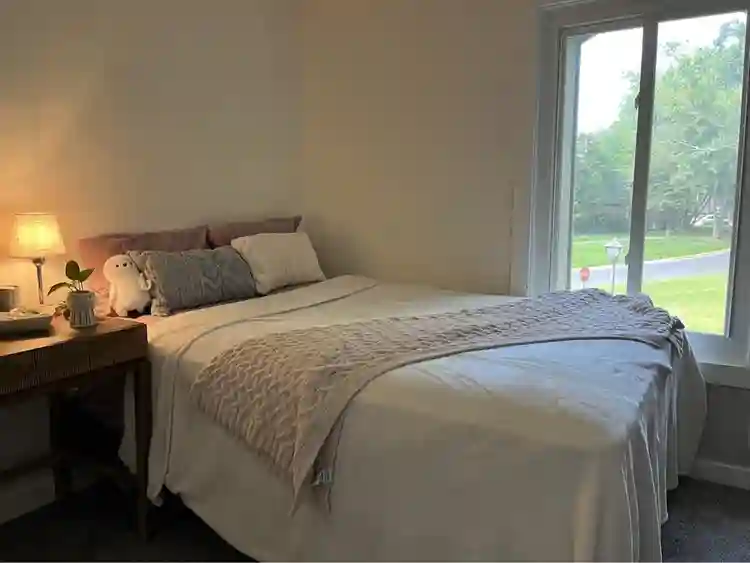 Quiet and comfortable room for rent