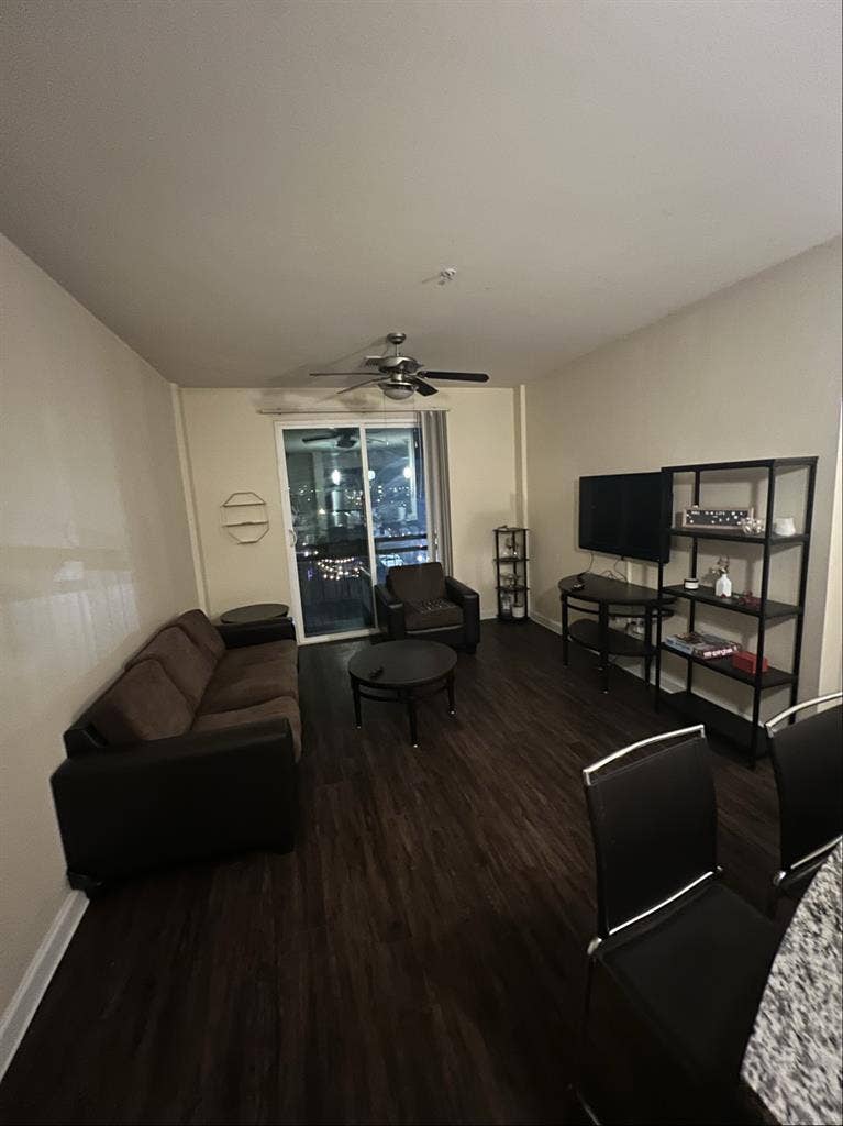 DISTRICT ON  CHEAP SUBLET