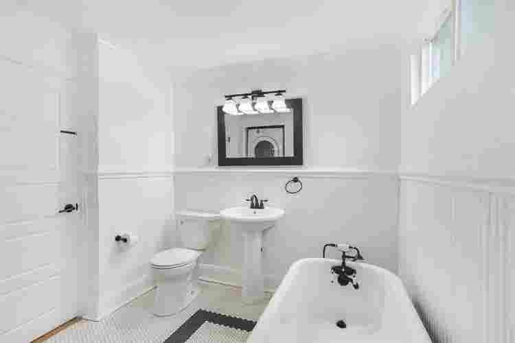 1 BR in Denver