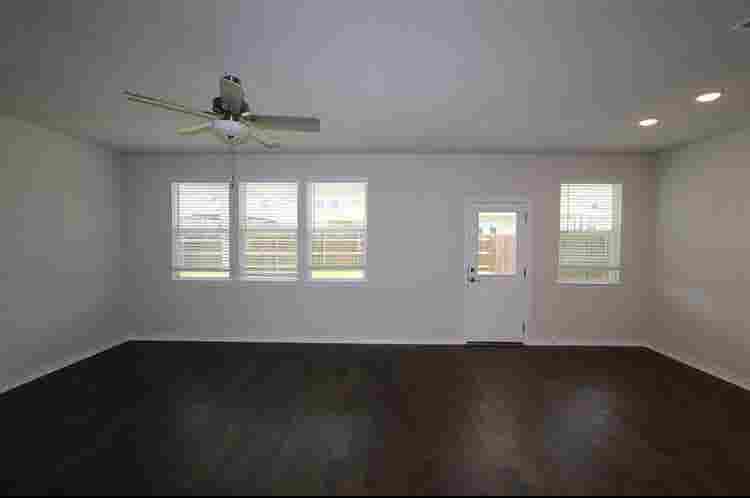 Private bedroom near Tech Ridge
