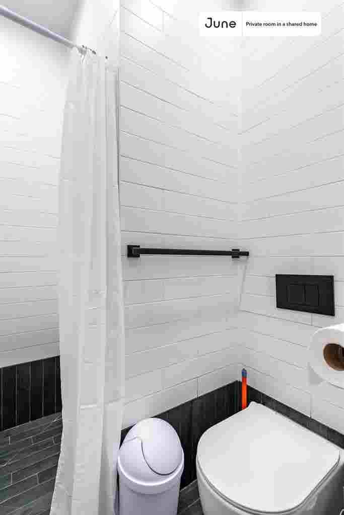 6 BR in New York City