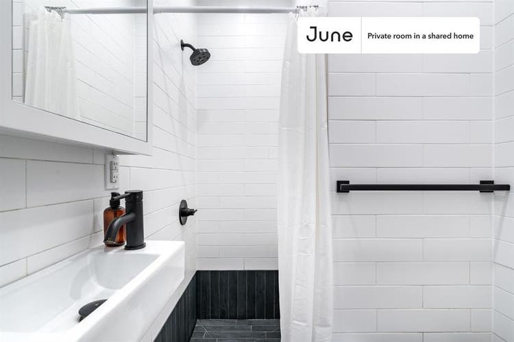6 BR in New York City
