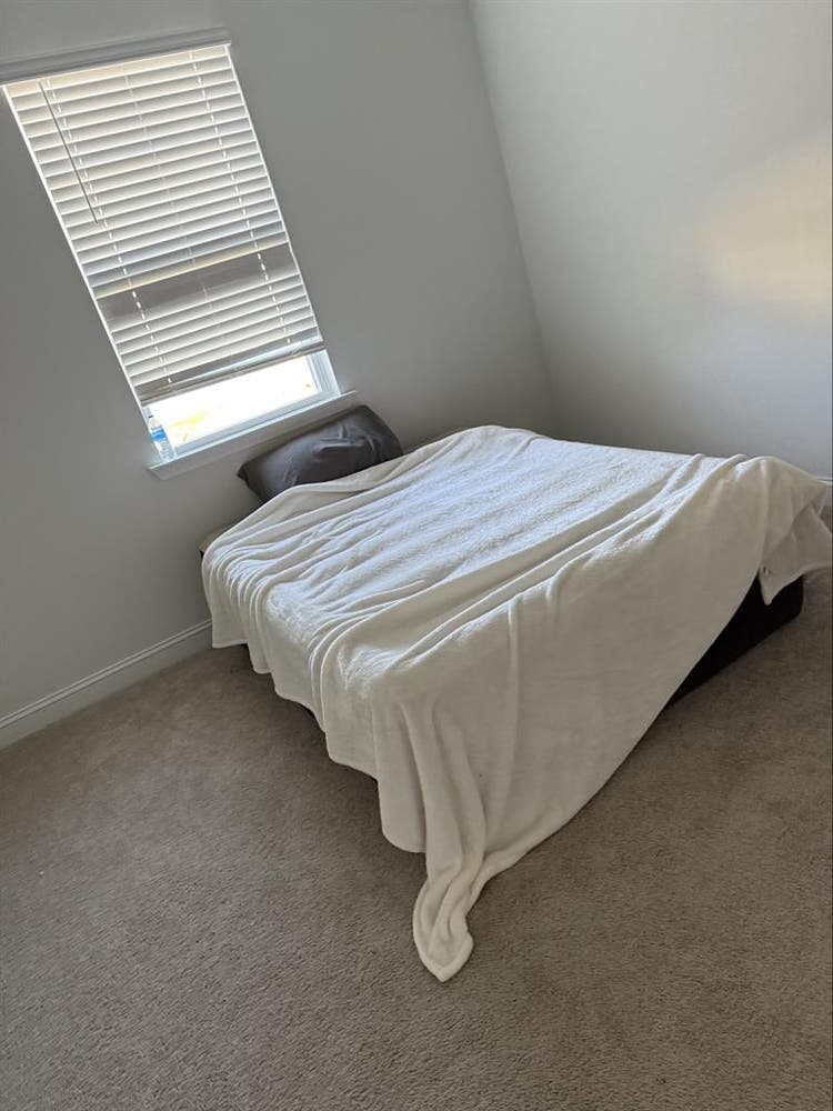 3 rooms for rent