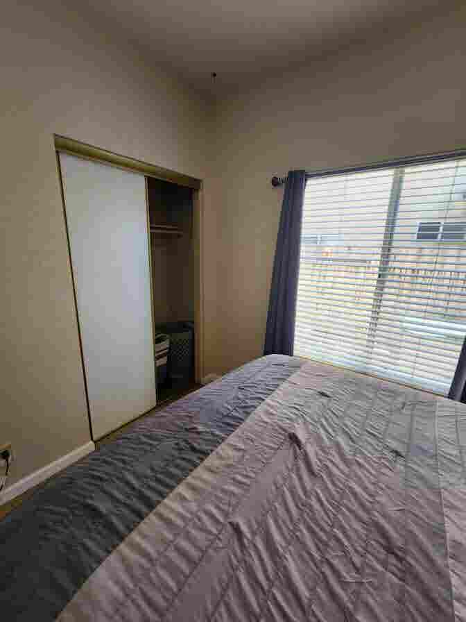 Nice Room in Orangecrest Riverside