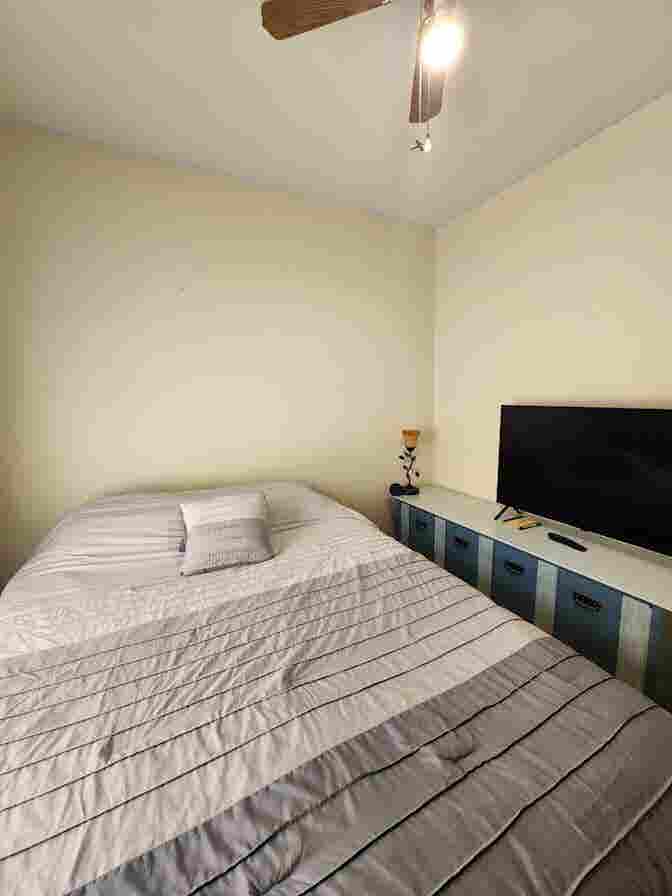 Nice Room in Orangecrest Riverside