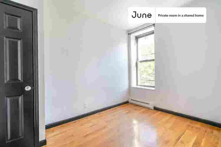 3 BR in New York City