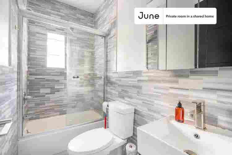 3 BR in New York City
