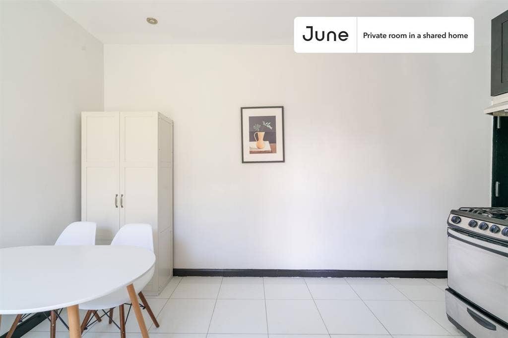 3 BR in New York City