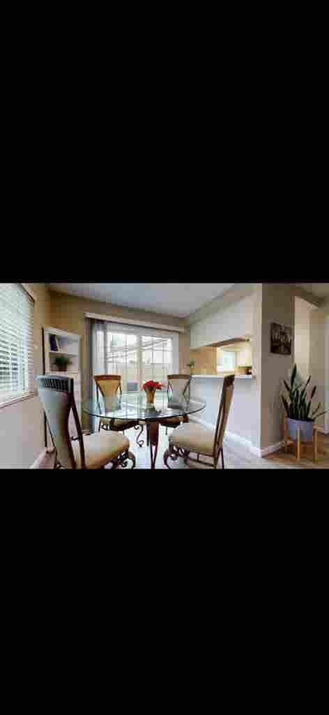 Pet friendly room in Santee