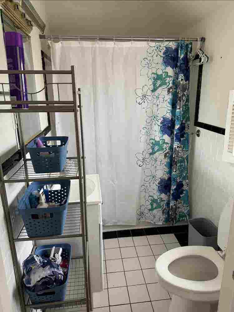 Looking for a responsible roommate