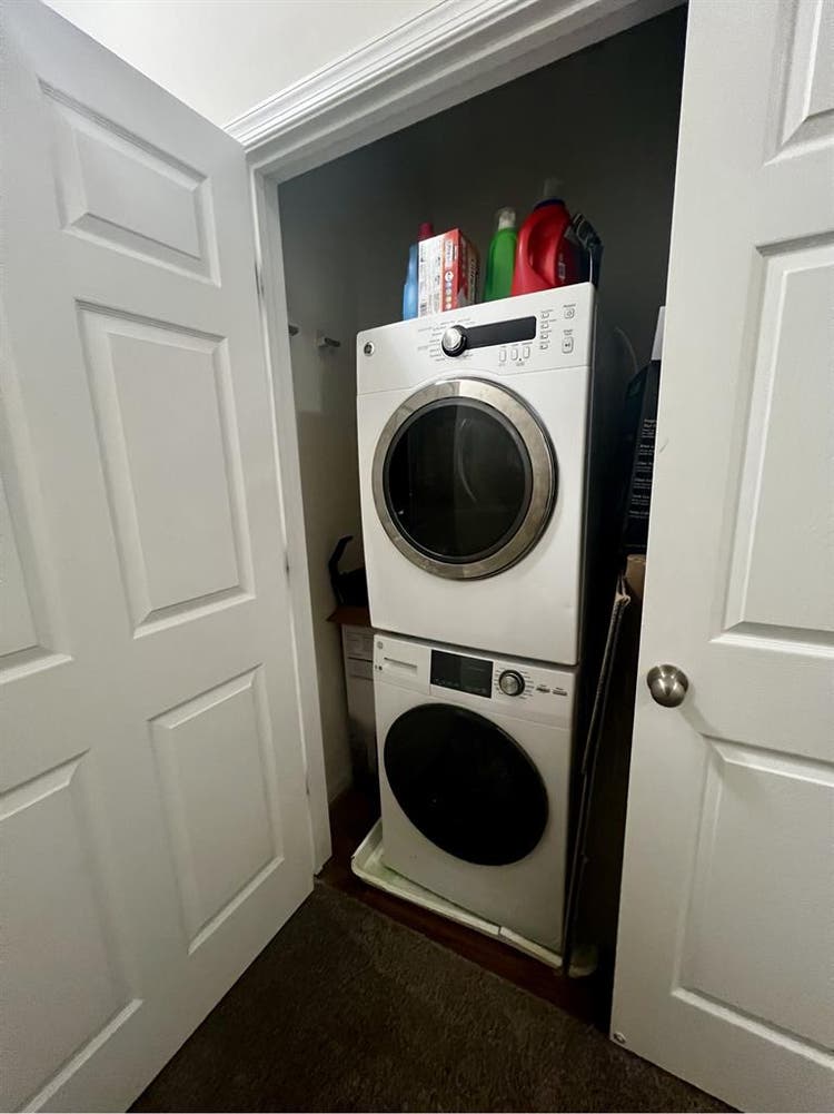 Looking for Female Roomate Manassas