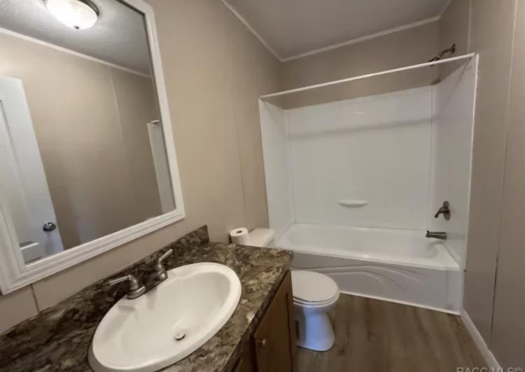 Rent a Beautiful like new house