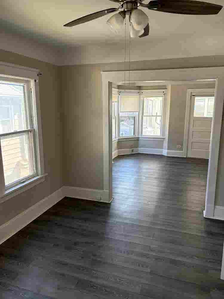 Home in Lakewood, 2 bedrooms avail.
