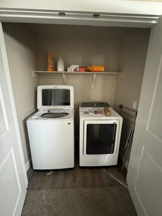 Room Available in New Townhome!