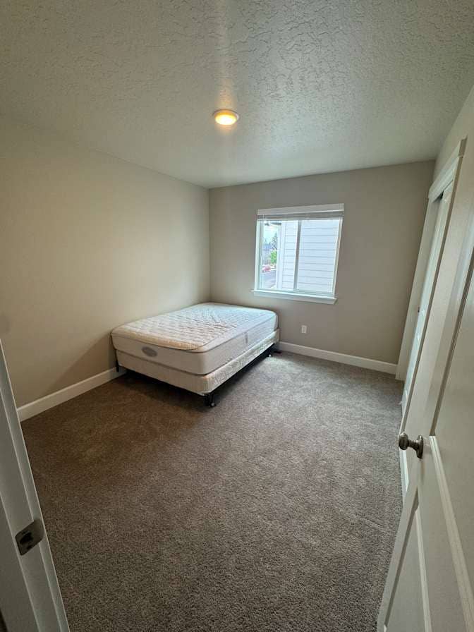 Room Available in New Townhome!