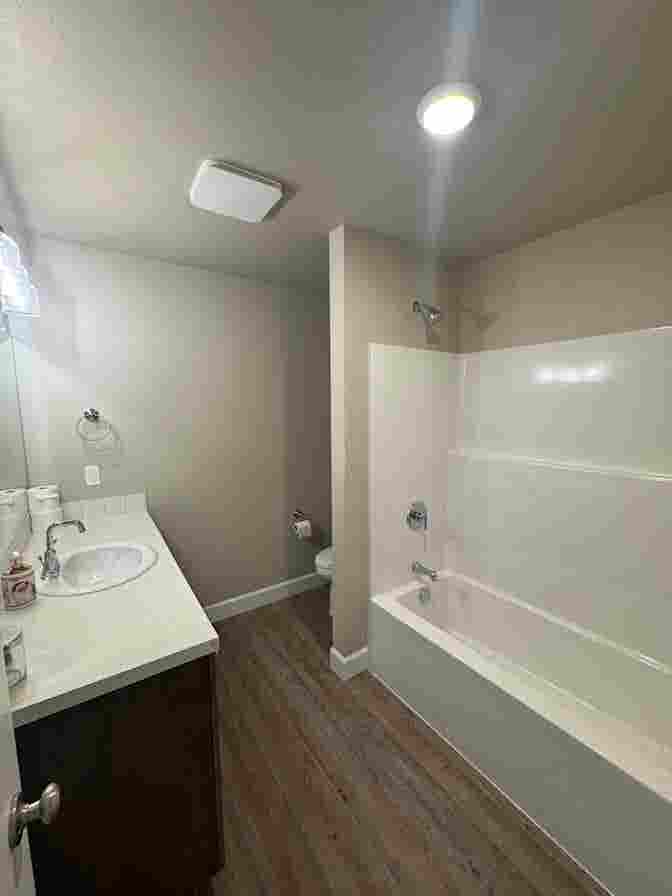 Room Available in New Townhome!