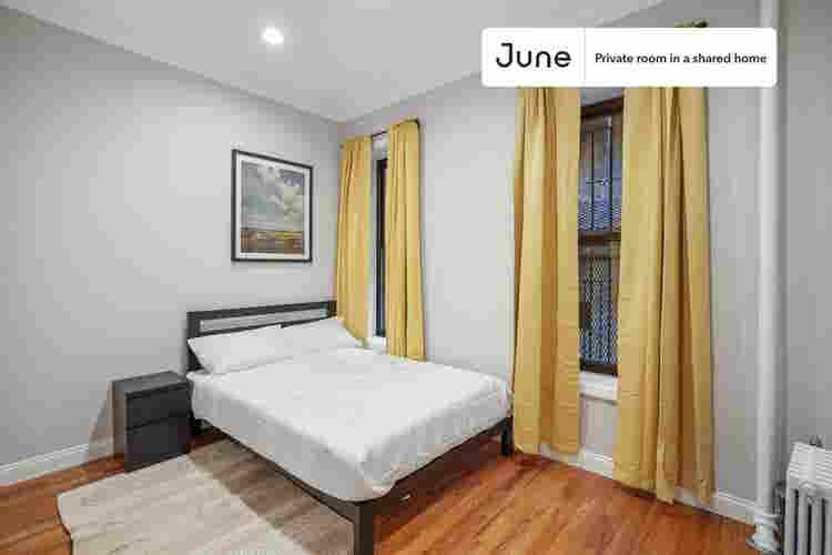 3 BR in New York City