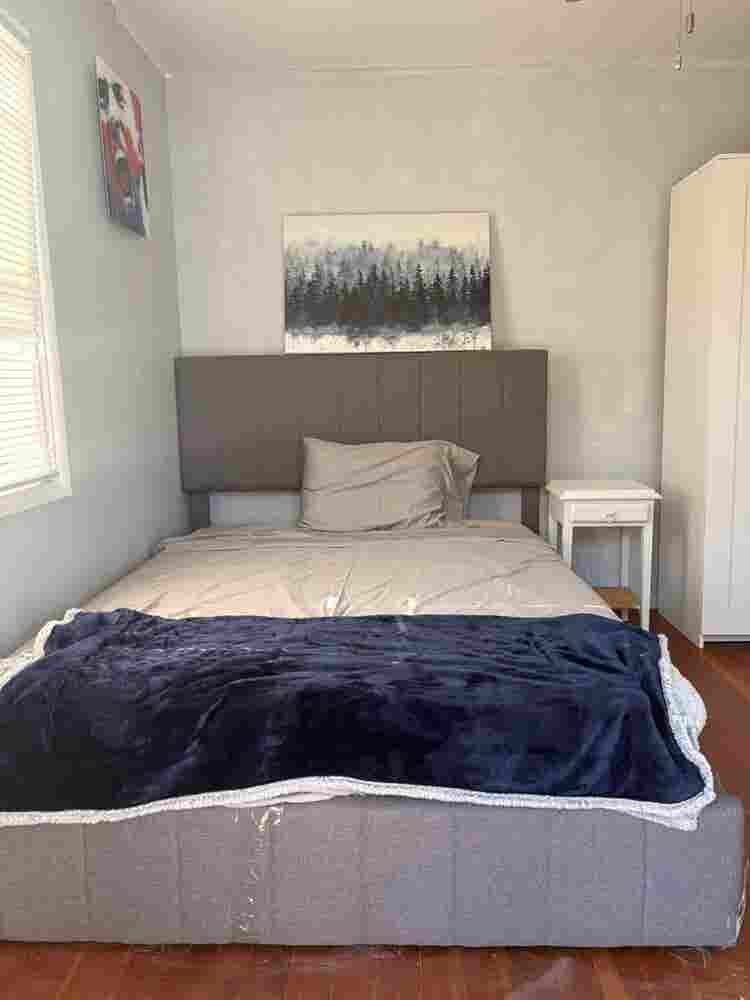 Temporary room: great location
