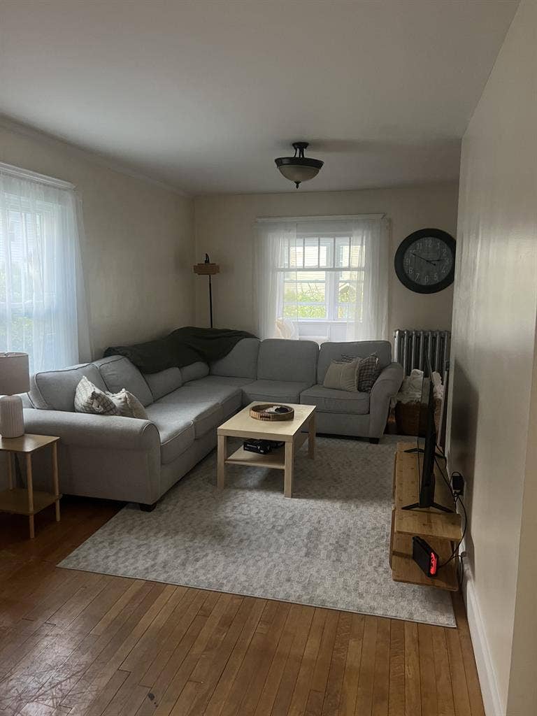 SUBLET FOR DOWNTOWN AMHERST