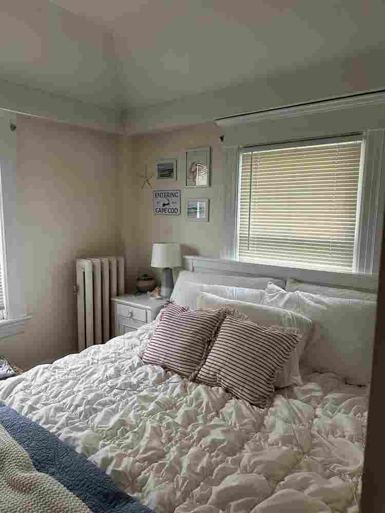 SUBLET FOR DOWNTOWN AMHERST