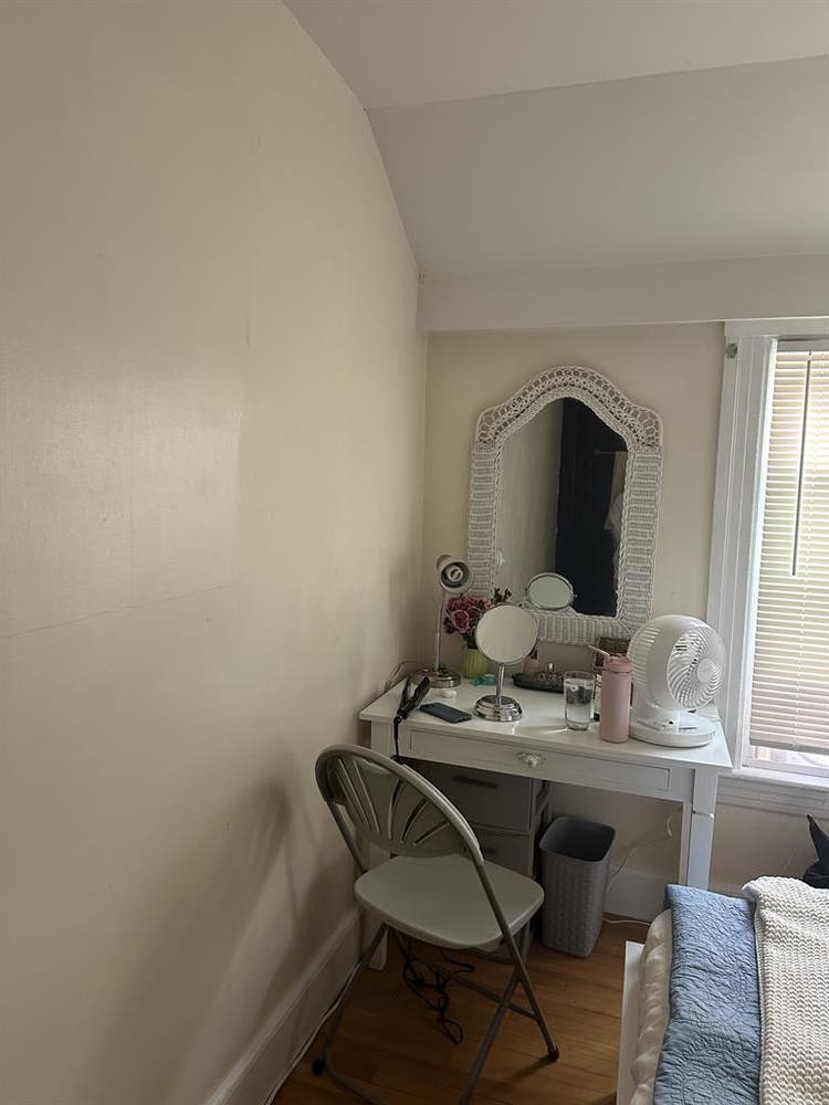 SUBLET FOR DOWNTOWN AMHERST
