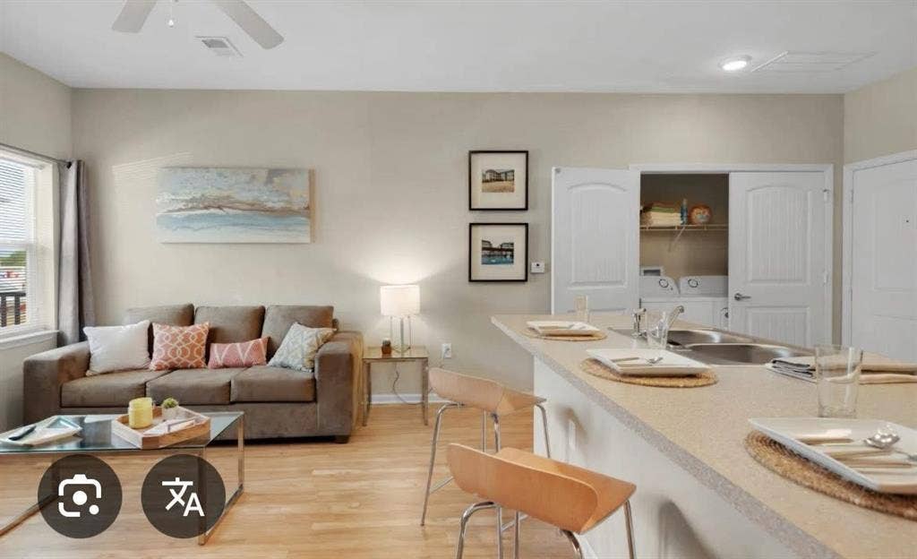 1 bedroom in 4 bedroom apartment.
