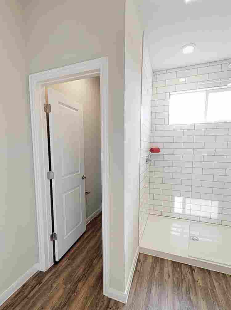 looking for Sublease