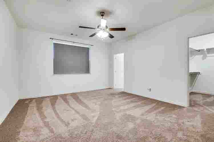 3 BR in Irving