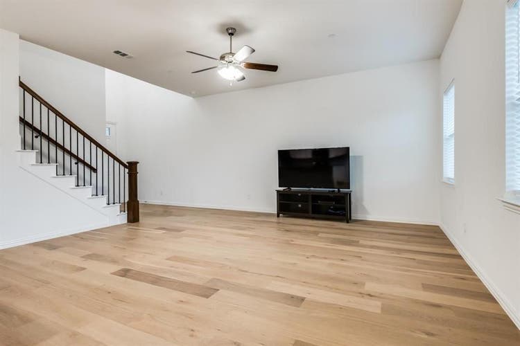 3 BR in Irving